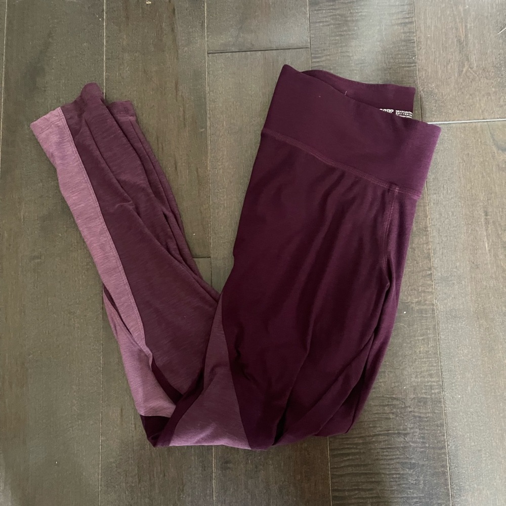 Victoria’s Secret PINK Yoga Leggings